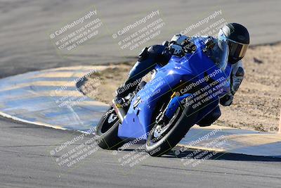 media/Jan-09-2022-SoCal Trackdays (Sun) [[2b1fec8404]]/Turns 9 and 8 (920am)/